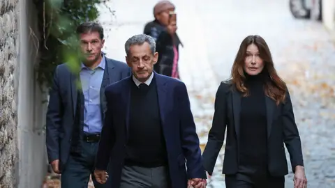 Carla Bruni junto a su marido Nicolas Sarkozy Carla Bruni junto a su marido Nicolas Sarkozy