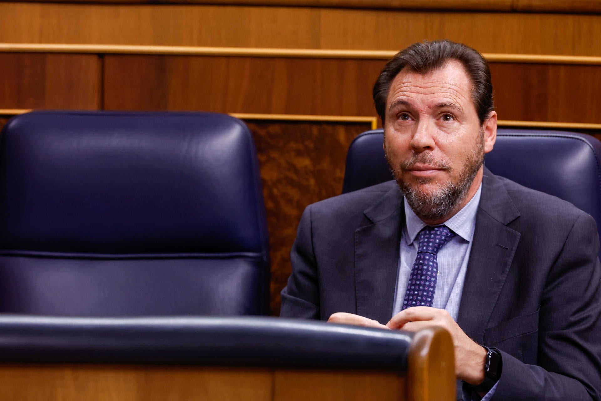 Óscar Puente estalla contra la libertad de Aldama: "Es un escarnio que este cantamañanas esté suelto" Óscar Puente estalla contra la libertad de Aldama: "Es un escarnio que este cantamañanas esté suelto"