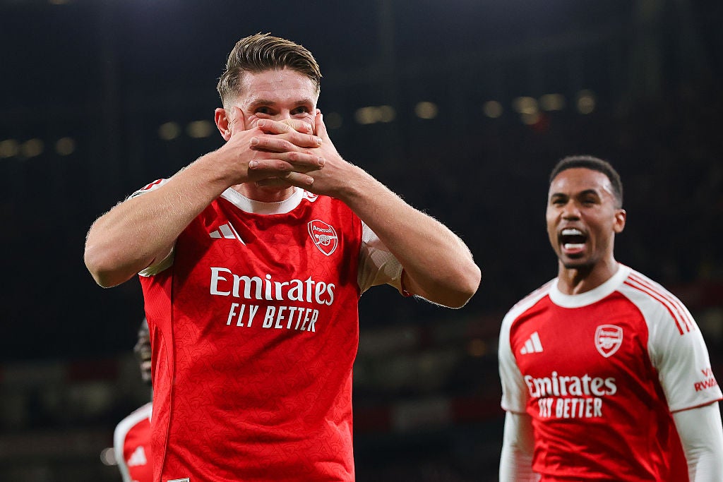 El Arsenal arrolla al Atlético en el Emirates El Arsenal arrolla al Atlético en el Emirates
