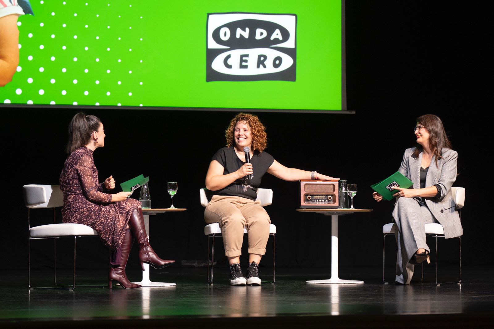 Nuria Zazo se hace con el premio se la segunda edición de los galardones de Onda Cero Nuria Zazo se hace con el premio se la segunda edición de los galardones de Onda Cero