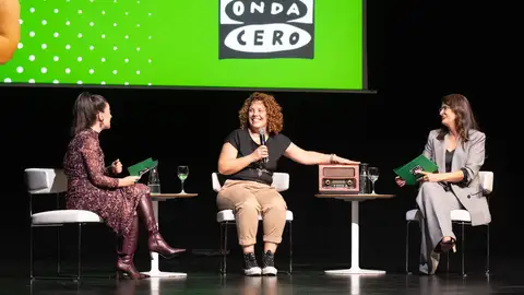 Nuria Zazo se hace con el premio se la segunda edición de los galardones de Onda Cero Nuria Zazo se hace con el premio se la segunda edición de los galardones de Onda Cero