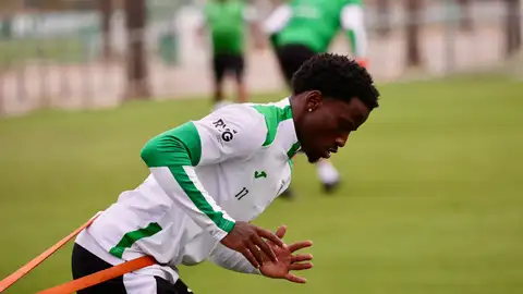 Adilson Mendes Adilson Mendes