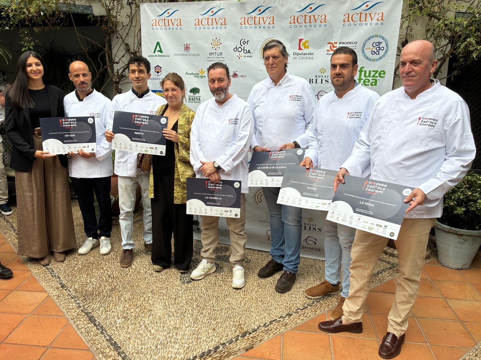 Tapas de premio en el 'Califato in the street' Tapas de premio en el 'Califato in the street'