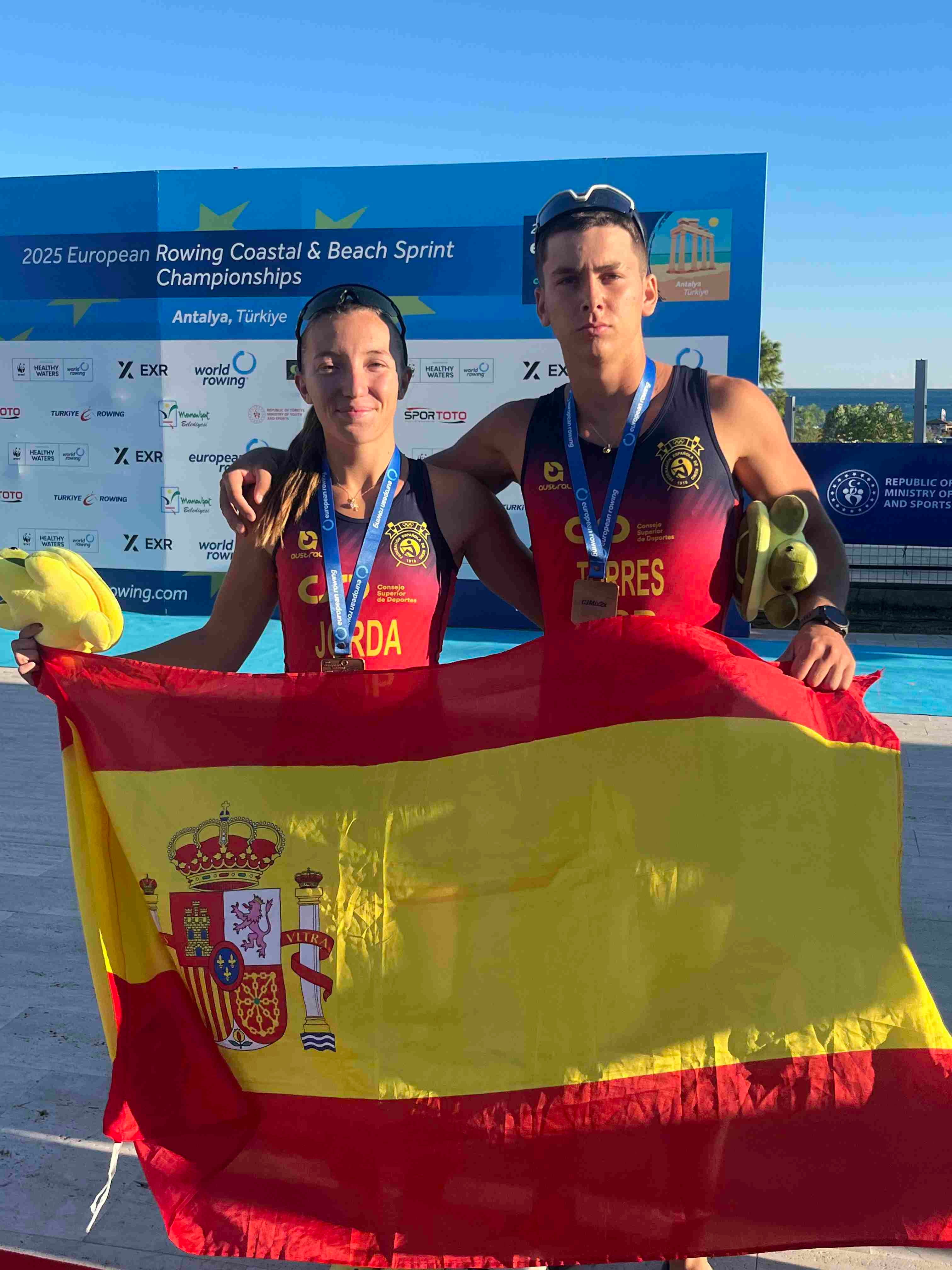El remero del Club Náutico Santa Pola Xavier Torres, bronce en el Campeonato de Europa de remo beach sprint El remero del Club Náutico Santa Pola Xavier Torres, bronce en el Campeonato de Europa de remo beach sprint