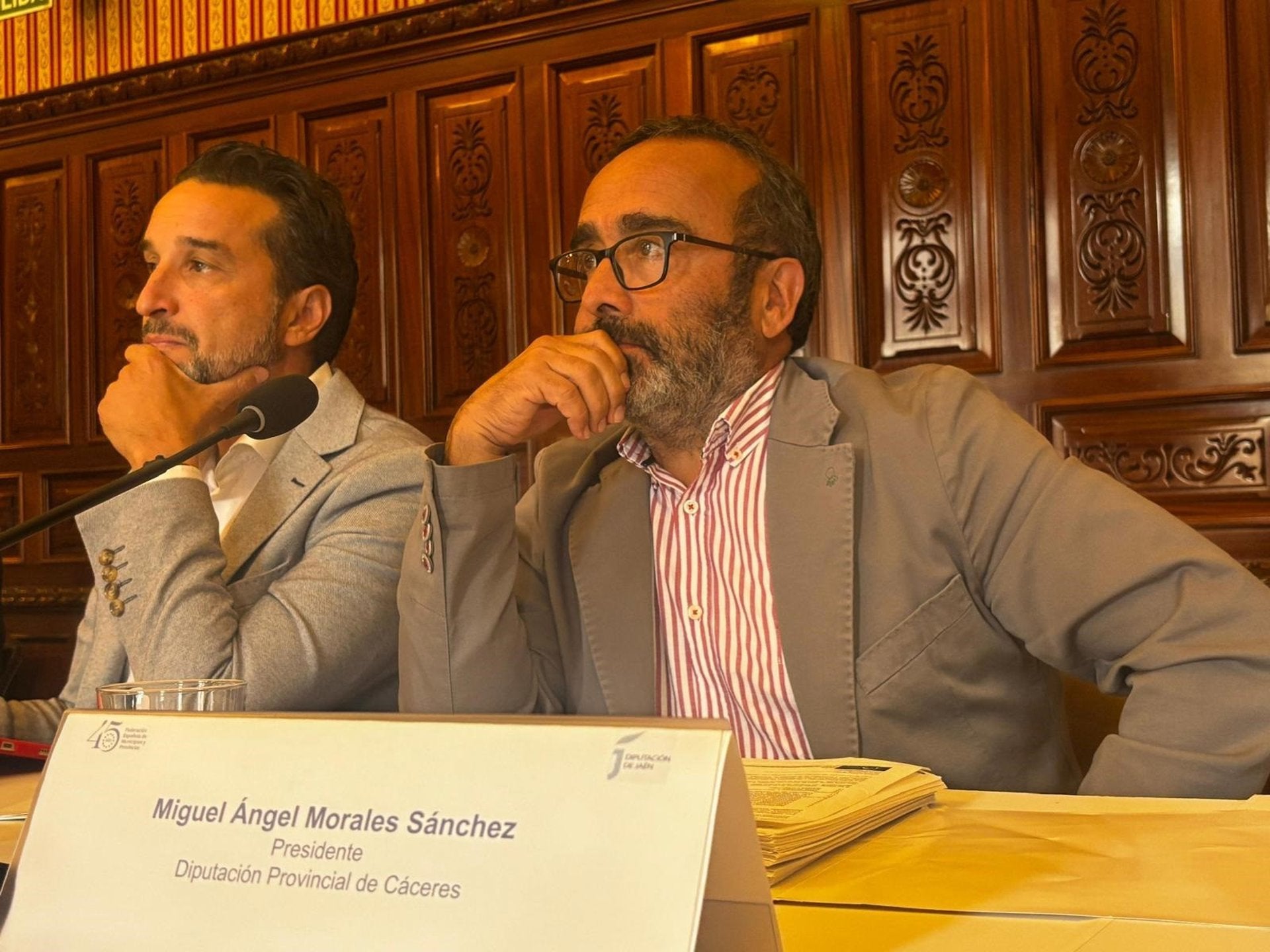 El presidente de la Diputación de Cáceres defiende que los consistorios tengan una financiación "acorde con la realidad" El presidente de la Diputación de Cáceres defiende que los consistorios tengan una financiación "acorde con la realidad"