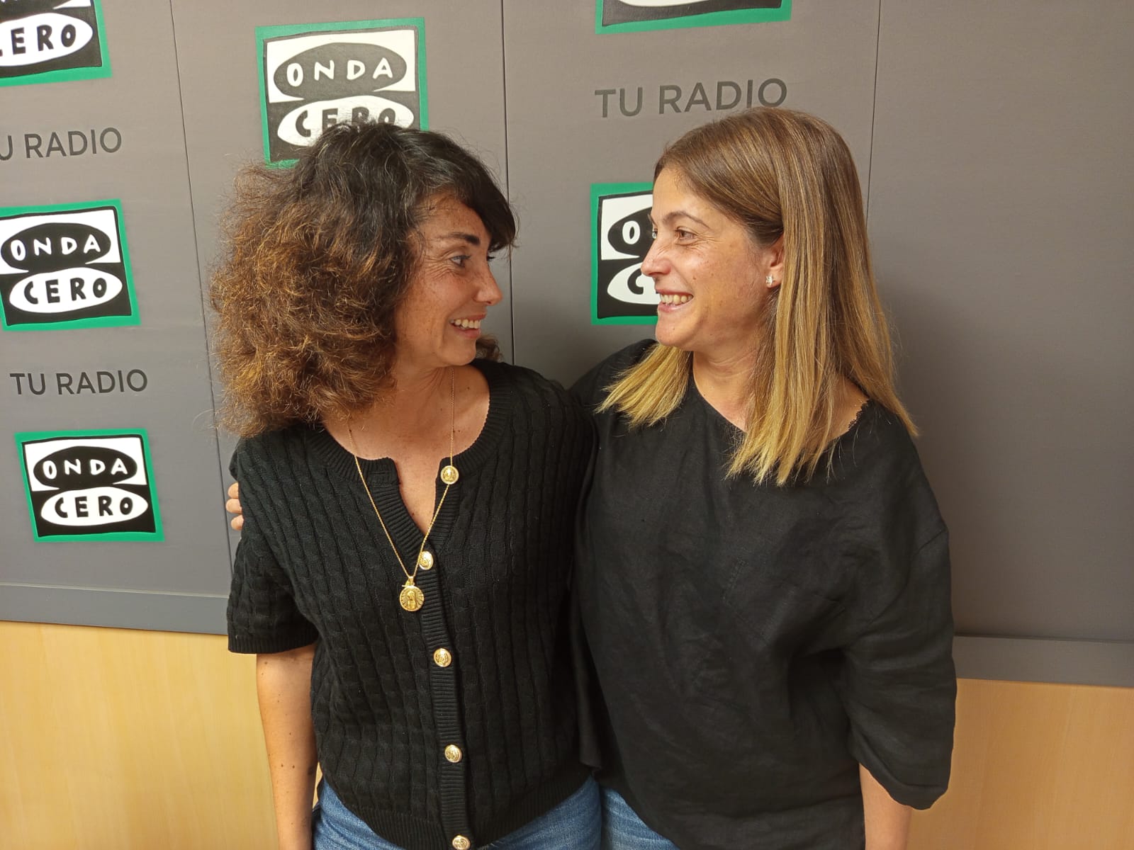 Ester Cánovas y Ester Díaz Ester Cánovas y Ester Díaz