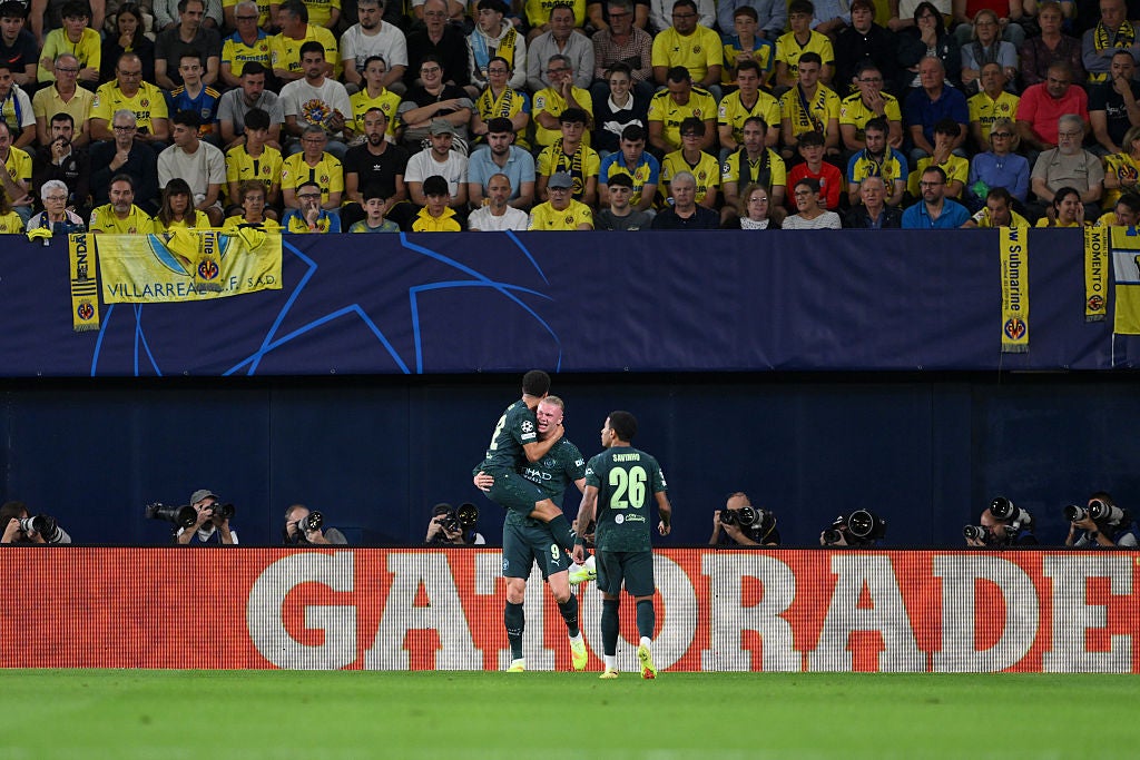 El Manchester City impone su pegada ante el Villarreal El Manchester City impone su pegada ante el Villarreal