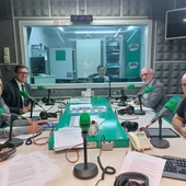 El gobierno local y PSOE de Santiago califican los presupuestos de la Xunta para Santiago de "pequeños y decepcionantes" El gobierno local y PSOE de Santiago califican los presupuestos de la Xunta para Santiago de "pequeños y decepcionantes"