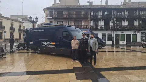 Los vecinos de núcleos rurales podrán sacarse el DNI o Pasaporte en sus pueblos Los vecinos de núcleos rurales podrán sacarse el DNI o Pasaporte en sus pueblos