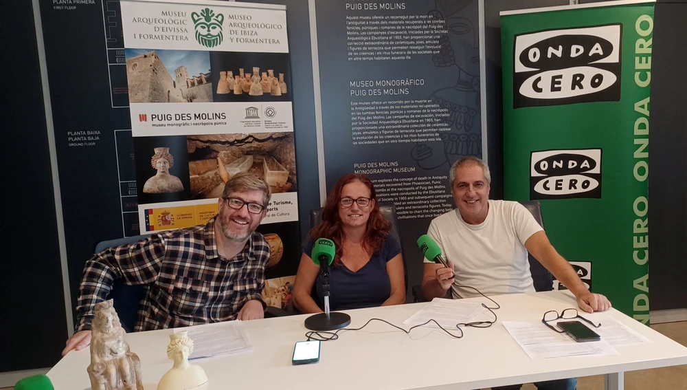 Ana Mezquida junto a Agustín Prades y Manu Gon Ana Mezquida junto a Agustín Prades y Manu Gon