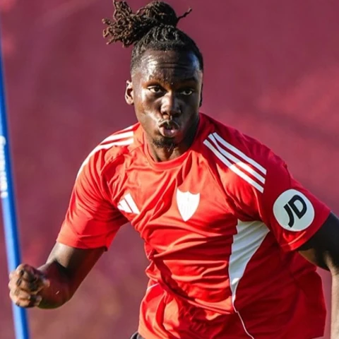 Alfon, sí; Mendy, no