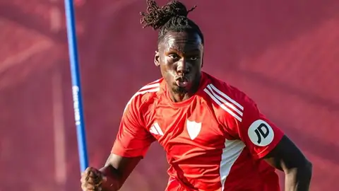 Alfon, sí; Mendy, no Alfon, sí; Mendy, no