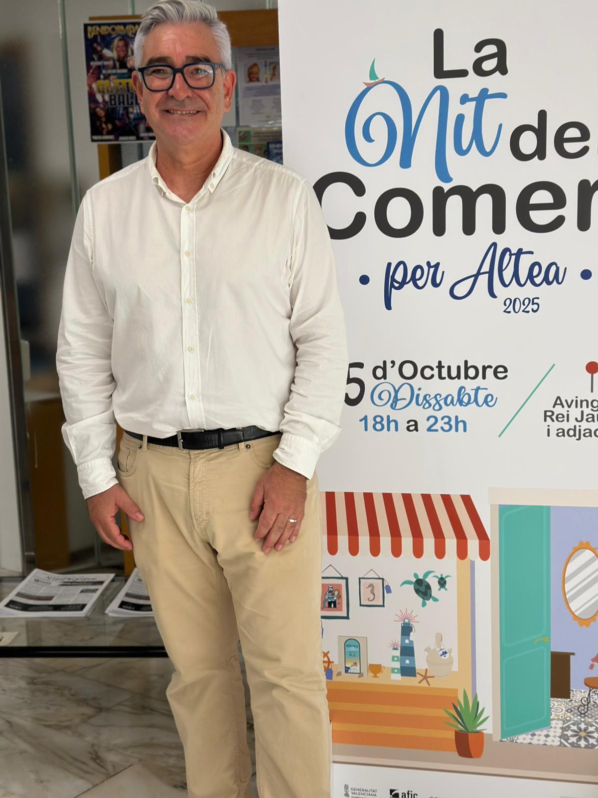 Altea celebra la primera edición de la ‘Nit del Comerç’ Altea celebra la primera edición de la ‘Nit del Comerç’