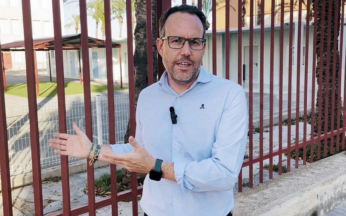 El PSOE de Elche pide que se agilicen las obras del plan Edificant que están pendientes de finalizar El PSOE de Elche pide que se agilicen las obras del plan Edificant que están pendientes de finalizar