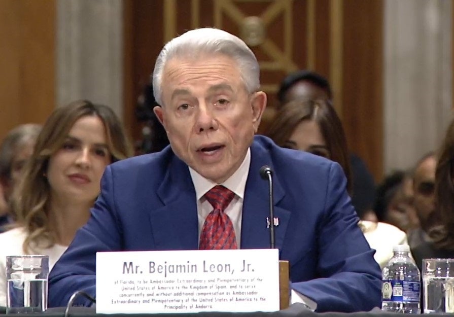 El embajador de EEUU en España, sobre el gasto militar: "Trabajaré con el Gobierno español para que comprendan que es un gran error" El embajador de EEUU en España, sobre el gasto militar: "Trabajaré con el Gobierno español para que comprendan que es un gran error"