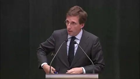 Almeida no aplicará la medida del "síndrome postaborto": "Nos equivocamos y me duele profundamente" Almeida no aplicará la medida del "síndrome postaborto": "Nos equivocamos y me duele profundamente"
