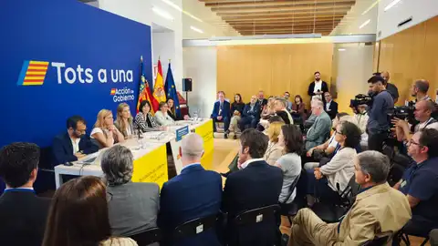 El Gobierno invertirá 56,3 millones en un plan de recuperación de l'Albufera tras la DANA. El Gobierno invertirá 56,3 millones en un plan de recuperación de l'Albufera tras la DANA.