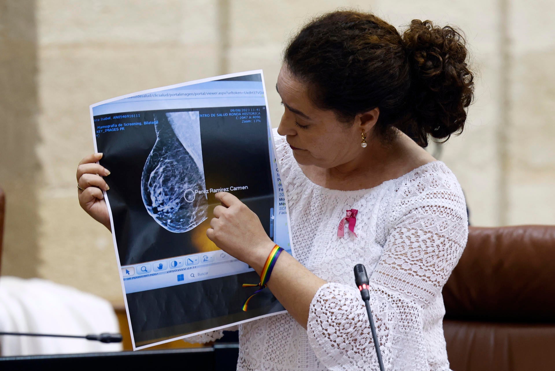 La Fiscalía de Sevilla investiga si se modificaron historiales médicos del programa de detección de cáncer de mama La Fiscalía de Sevilla investiga si se modificaron historiales médicos del programa de detección de cáncer de mama