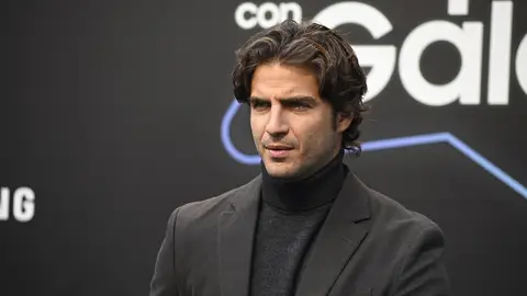 Maxi Iglesias asegura que sufrió bullying de sus compañeros en 'Física o Química': "La ambición no tiene edades" Maxi Iglesias asegura que sufrió bullying de sus compañeros en 'Física o Química': "La ambición no tiene edades"