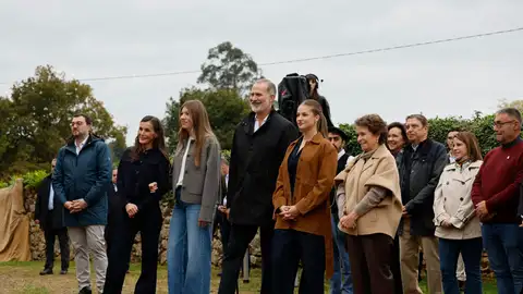 Los reyes, la princesa de Asturias y la infanta Sofía en Valdesoto, Pueblo Ejemplar de Asturias 2025 Los reyes, la princesa de Asturias y la infanta Sofía en Valdesoto, Pueblo Ejemplar de Asturias 2025