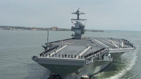 https:theaviationgeekclub.com/uss-gerald-r-ford-cvn-78-aircraft-carrier-the-worlds-largest-warship-ready-to-deploy/
