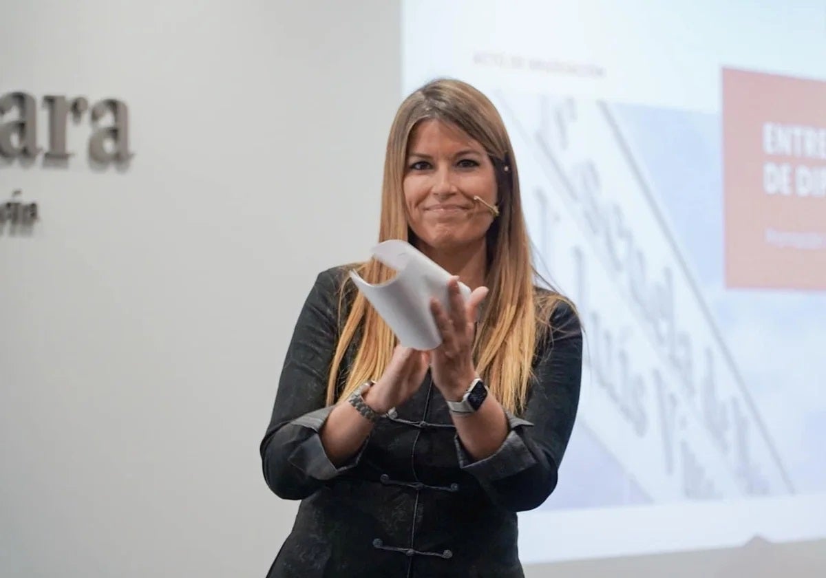 PSPV-PSOE y Compromís piden la dimisión de Mazón tras acompañar a Vilaplana al parking PSPV-PSOE y Compromís piden la dimisión de Mazón tras acompañar a Vilaplana al parking