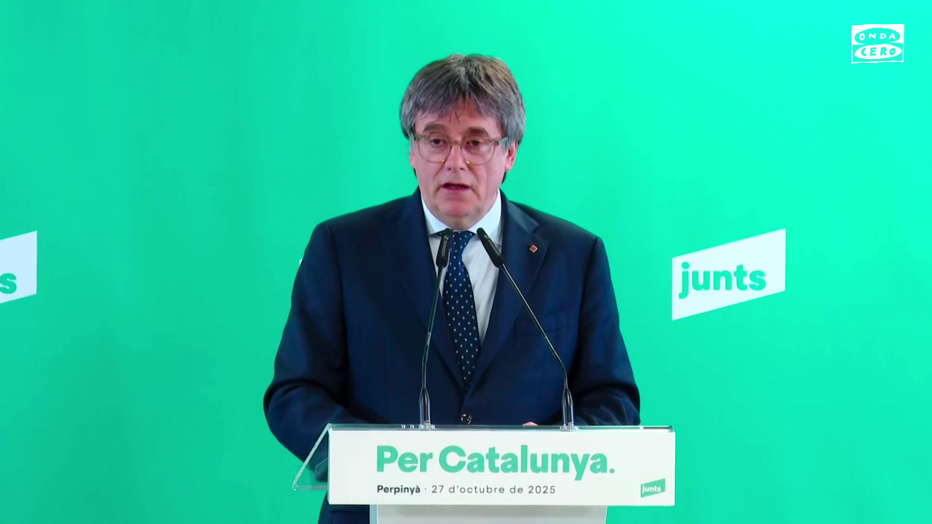 Puigdemont confirma la ruptura con el PSOE: "No vamos a ayudar a un Gobierno que no está dispuesto a ayudar a Cataluña" Puigdemont confirma la ruptura con el PSOE: "No vamos a ayudar a un Gobierno que no está dispuesto a ayudar a Cataluña"