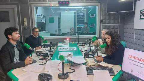 El gobierno local destaca la creación de nuevas plazas de Bomberos y lamenta la merma de efectivos de los últimos años El gobierno local destaca la creación de nuevas plazas de Bomberos y lamenta la merma de efectivos de los últimos años