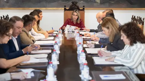 La Diputación de Castellón mejora la movilidad y calidad de vida de los vecinos de 84 municipios con el nuevo servicio de transporte a demanda La Diputación de Castellón mejora la movilidad y calidad de vida de los vecinos de 84 municipios con el nuevo servicio de transporte a demanda