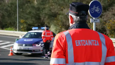 Unidad de Tráfico de la Ertzaintza Unidad de Tráfico de la Ertzaintza