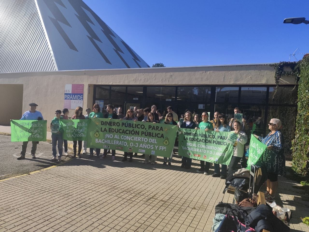Unidad sindical en Huesca contra los conciertos con centros privados anunciados por el Gobierno de Aragón Unidad sindical en Huesca contra los conciertos con centros privados anunciados por el Gobierno de Aragón