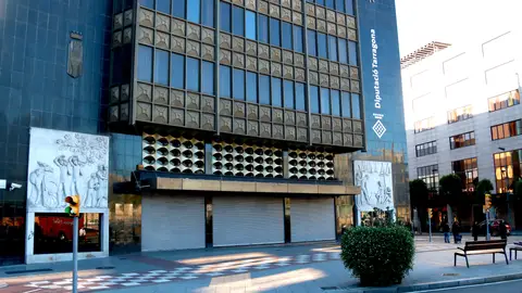 Antic edifici de Caixa Tarragona Antic edifici de Caixa Tarragona