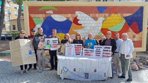 Familiares de v&iacute;ctimas de negligencia m&eacute;dica en Elda