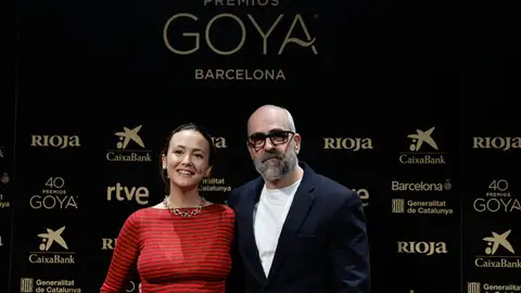 Luis Tosar y Rigoberta Bandini serán los presentadores de la 40 edición de los Premios Goya Luis Tosar y Rigoberta Bandini serán los presentadores de la 40 edición de los Premios Goya