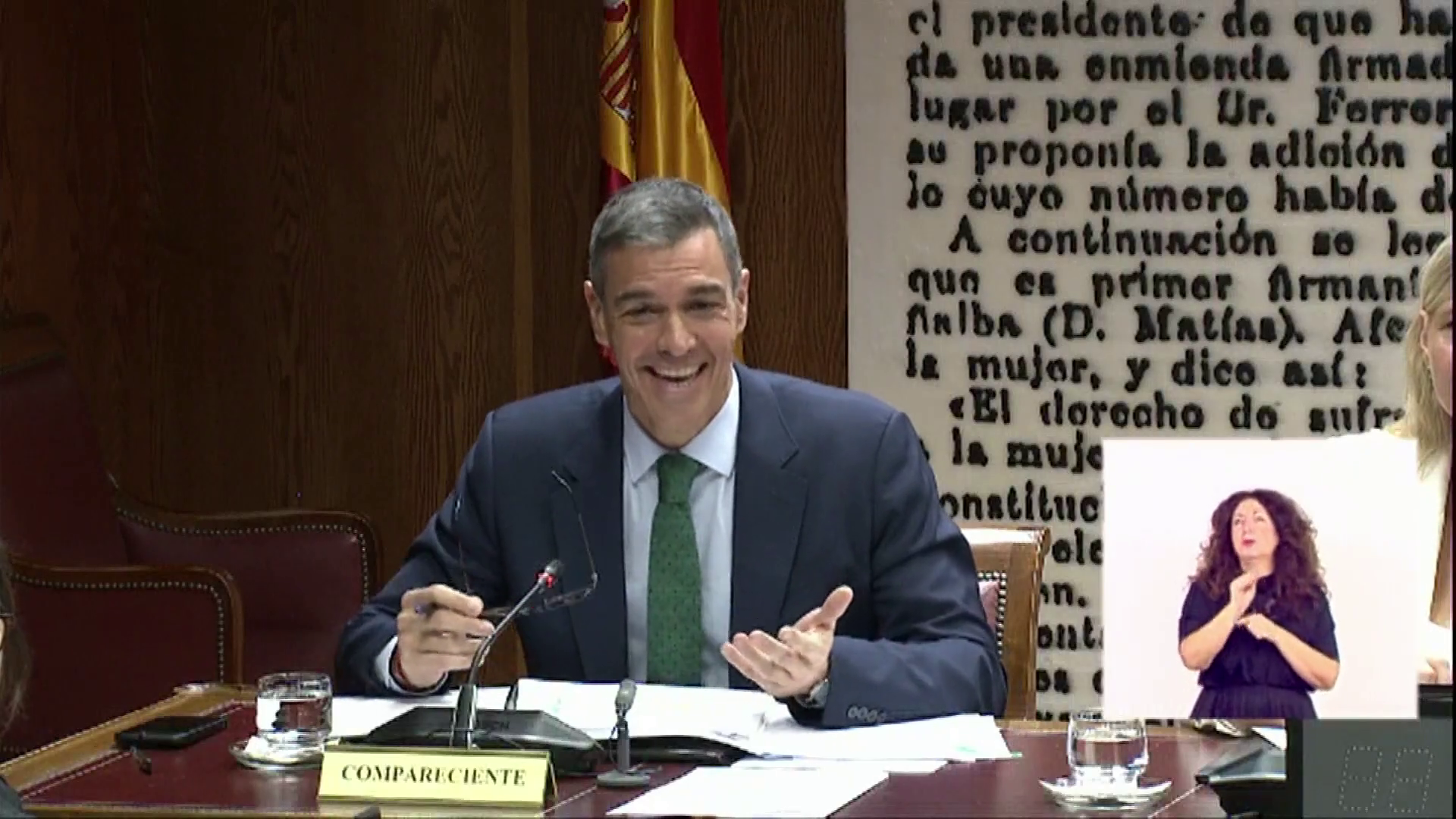 La reacción de Pedro Sánchez a la pregunta de "la banda del Peugeot": "No es que me lo pase bien, es que me parece una pérdida de tiempo" La reacción de Pedro Sánchez a la pregunta de "la banda del Peugeot": "No es que me lo pase bien, es que me parece una pérdida de tiempo"