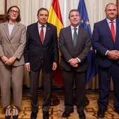 Emiliano García Page se reúne con el Ministro de Agricultura, Luís Planas. Emiliano García Page se reúne con el Ministro de Agricultura, Luís Planas.