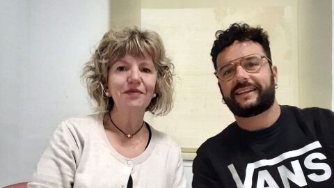 Marga Coll, concejala, y Pol Mercadar, educador social.