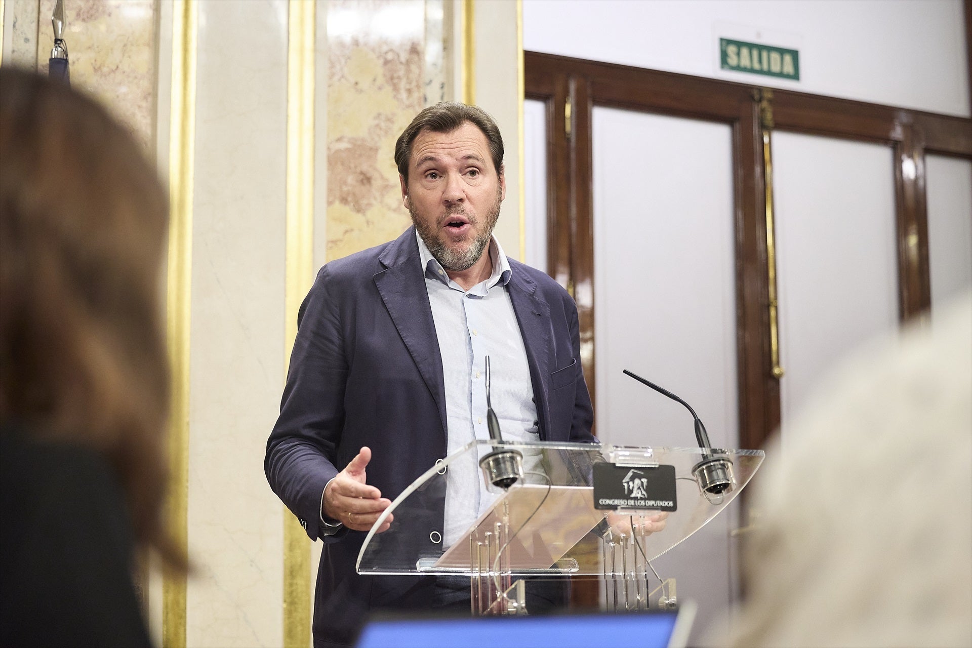 El PP responde a Óscar Puente y le compara con un mono: "Un ser poco evolucionado y con tendencia a hacer ruidos grotescos" El PP responde a Óscar Puente y le compara con un mono: "Un ser poco evolucionado y con tendencia a hacer ruidos grotescos"