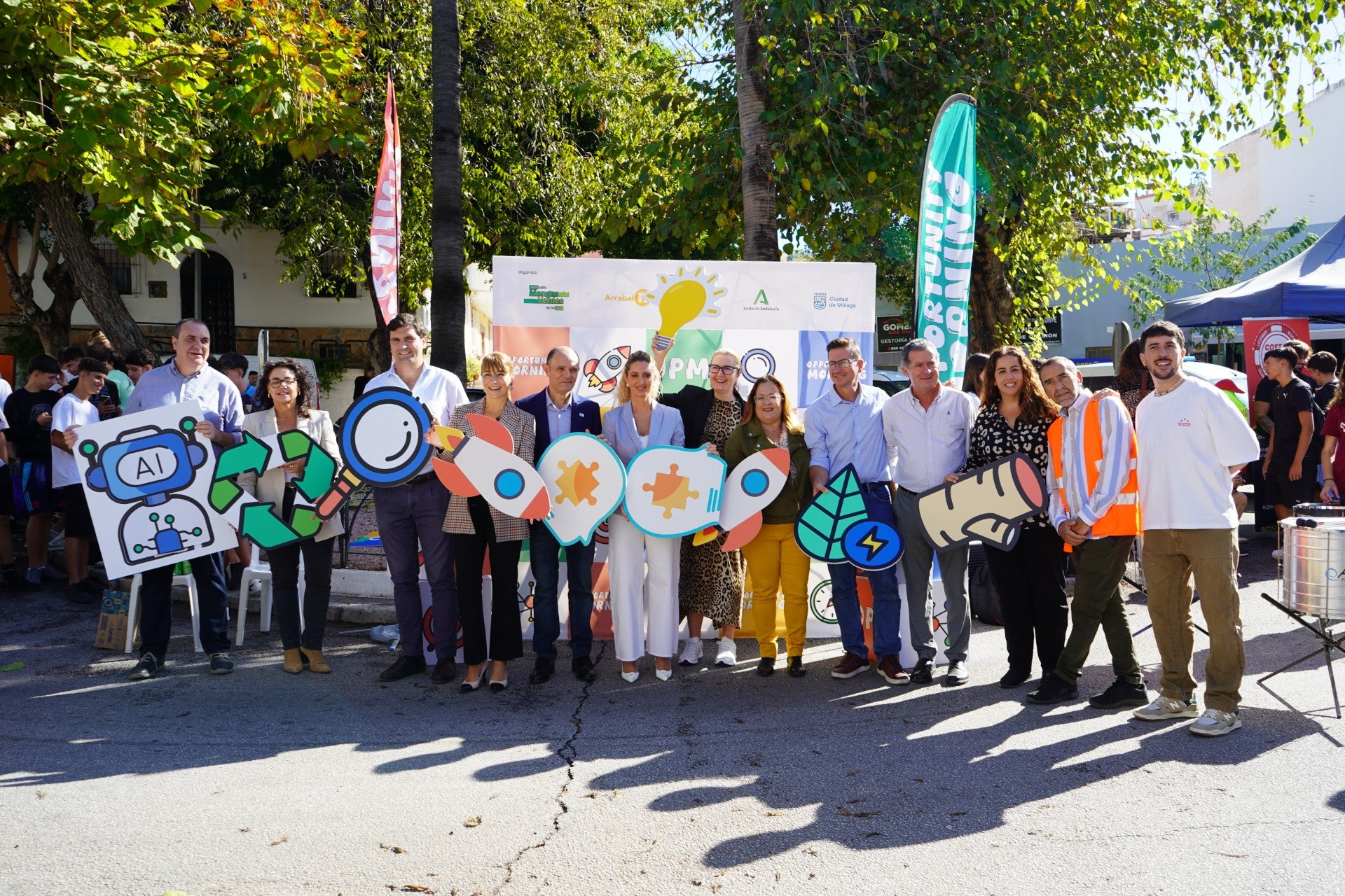 Mangas Verdes acoge ‘Opportunity Morning’, un mercadillo de oportunidades en el que participan cerca de 800 jóvenes Mangas Verdes acoge ‘Opportunity Morning’, un mercadillo de oportunidades en el que participan cerca de 800 jóvenes