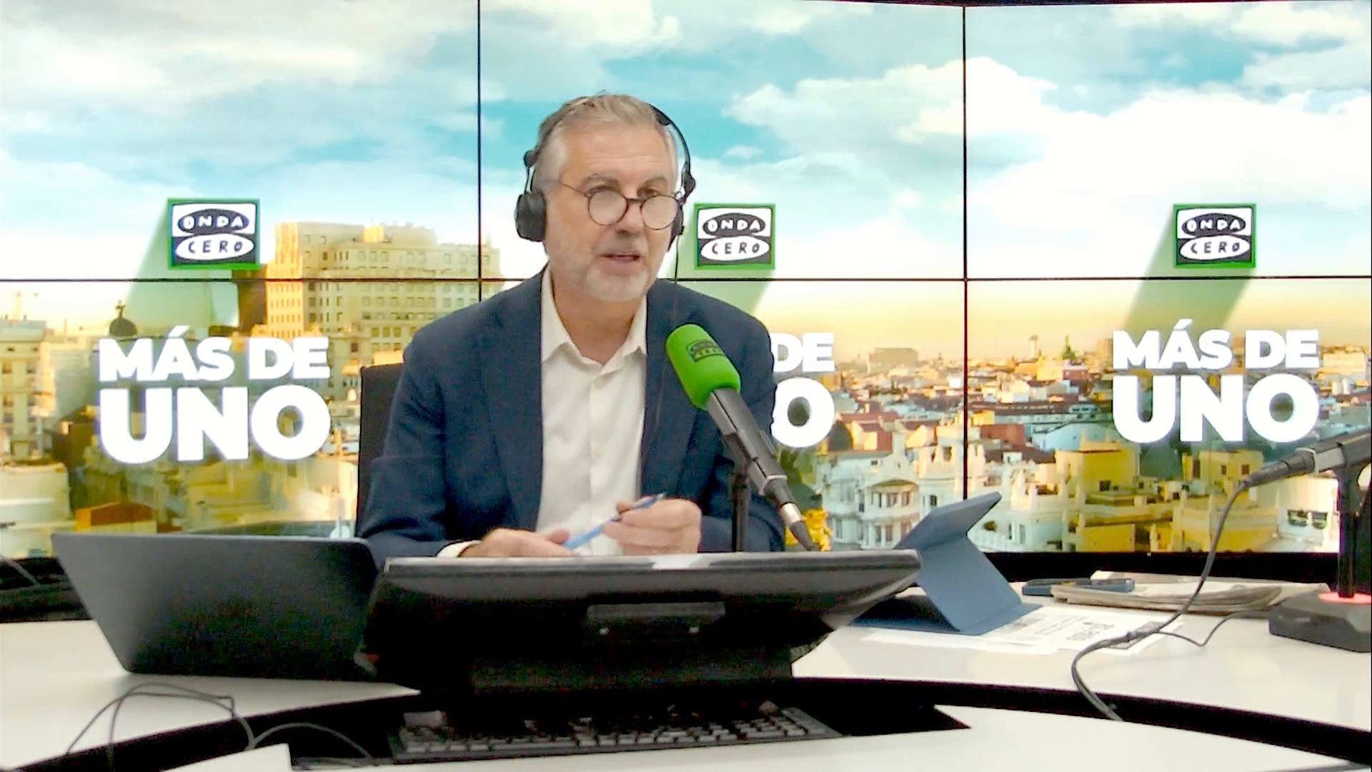 Alsina, sobre el hermano de Sánchez: "Ayuso tampoco era objeto de la comisión, pero de ella sí lo recuerda todo" Alsina, sobre el hermano de Sánchez: "Ayuso tampoco era objeto de la comisión, pero de ella sí lo recuerda todo"