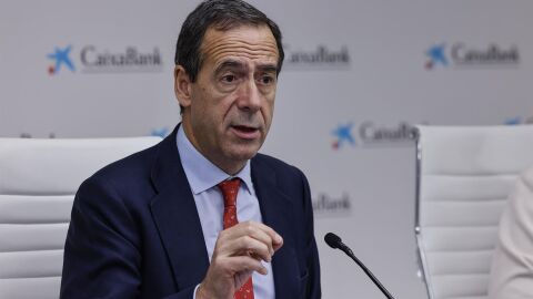Gonzalo Gortázar es el consejero delegado de CaixaBank Gonzalo Gortázar es el consejero delegado de CaixaBank