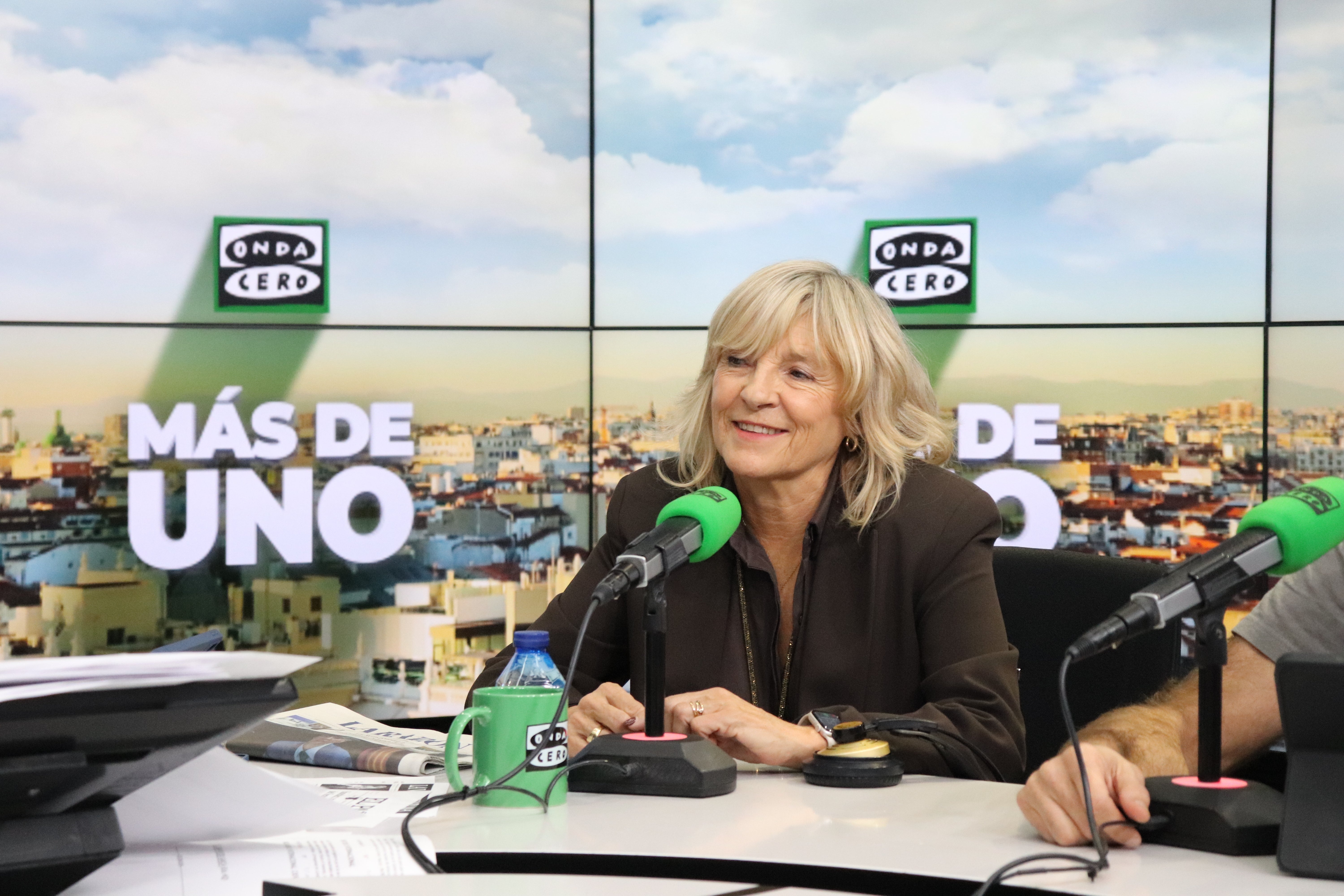 Los periodistas parlamentarios eligen a la regionalista María Caballero como senadora revelación Los periodistas parlamentarios eligen a la regionalista María Caballero como senadora revelación