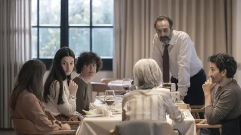 Fotograma de 'Los domingos', una película de Aluda Ruiz de Azúa. Fotograma de 'Los domingos', una película de Aluda Ruiz de Azúa.