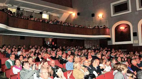 Satisfacción en Cangas de Onís por la decisión judicial que avala el proyecto del Cine Colón Satisfacción en Cangas de Onís por la decisión judicial que avala el proyecto del Cine Colón