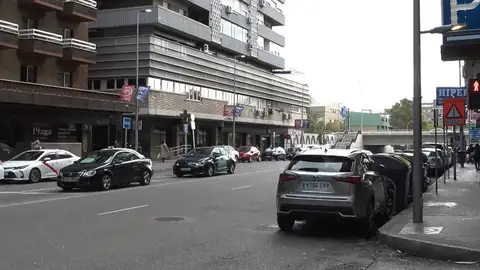 Calle donde se ha producido el secuestro exprés en Carabanchel Qué se sabe del secuestro exprés de Carabanchel: se investiga si la víctima es el alunicero 'Niño Juan'