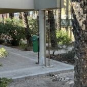Un pilar apuntalado en el centro de FP La Torreta de Elche.