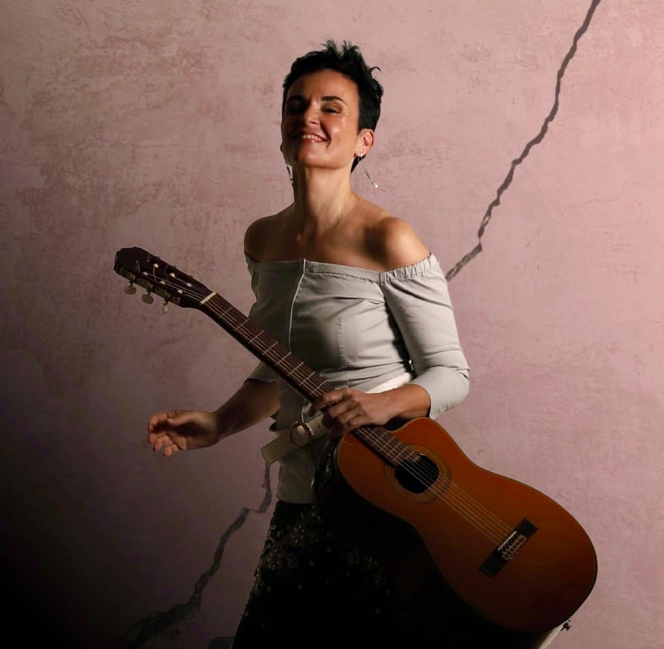 La cantautora alicantina María Sabater triunfa en Madrid con su nuevo trabajo 'Mi Grieta' La cantautora alicantina María Sabater triunfa en Madrid con su nuevo trabajo 'Mi Grieta'