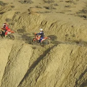 Amigos de los Humedales del Sur de Alicante denuncia la circulación de motos de trial en el entorno del pantano de Elche. Amigos de los Humedales del Sur de Alicante denuncia la circulación de motos de trial en el entorno del pantano de Elche.