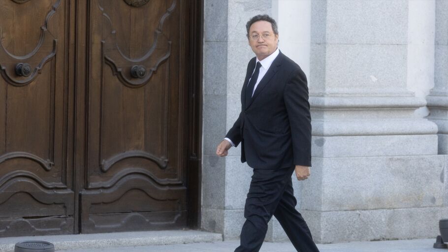 El fiscal General del Estado, &Aacute;lvaro Garc&iacute;a Ortiz, durante la primera jornada del juicio al fiscal general del Estado, &Aacute;lvaro Garc&iacute;a Ortiz, en el Tribunal Supremo, a 3 de noviembre de 2025, en Madrid (Espa&ntilde;a).