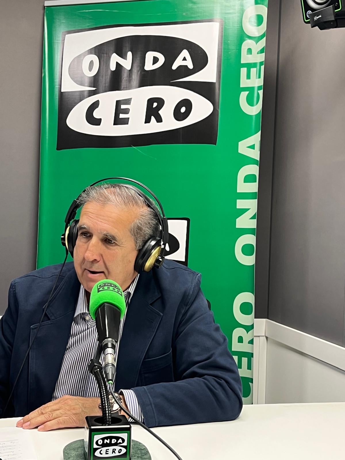 Conde de Benalúa inaugura su nueva almazara en Deifontes y presenta su nueva identidad corporativa Conde de Benalúa inaugura su nueva almazara en Deifontes y presenta su nueva identidad corporativa